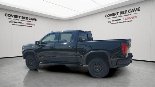 2025 GMC Sierra 1500 AT4X