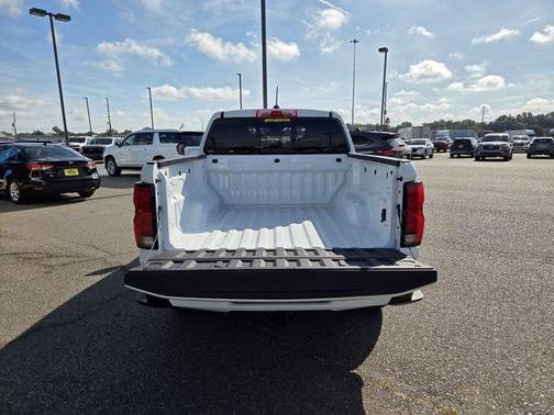 2025 Chevrolet Colorado LT