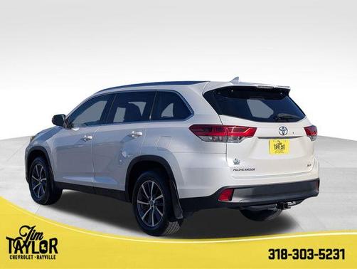 2019 Toyota Highlander SE