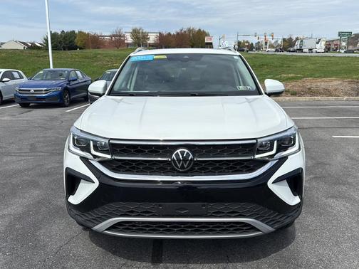 2024 Volkswagen Taos 1.5T SEL