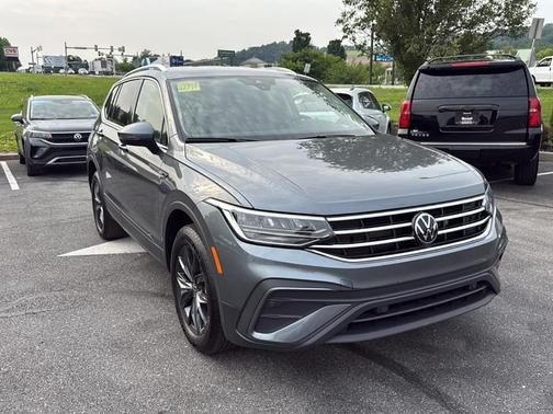 2024 Volkswagen Tiguan 2.0T SE