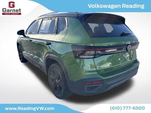 2025 Volkswagen Taos 1.5T SE Black