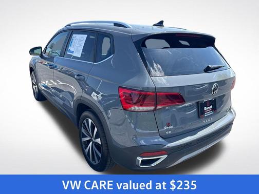 Pure Gray 2023 Volkswagen Taos 1.5T SE
