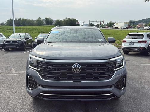 2024 Volkswagen Atlas Cross Sport 2.0T SEL R-Line