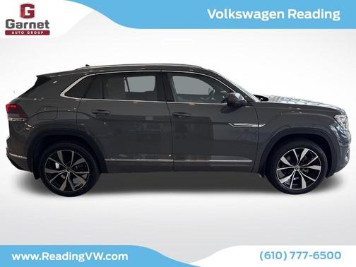 2025 Volkswagen Atlas Cross Sport 2.0T SEL Premium R-Line