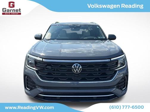 2025 Volkswagen Atlas Cross Sport 2.0T SEL Premium R-Line