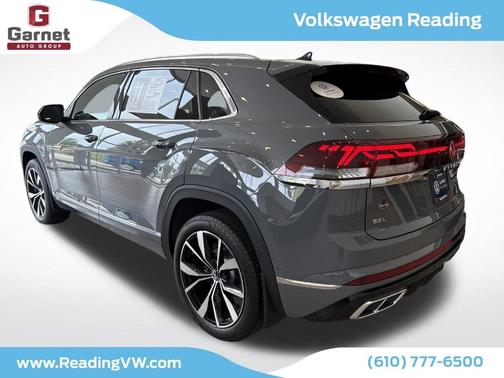 2025 Volkswagen Atlas Cross Sport 2.0T SEL Premium R-Line