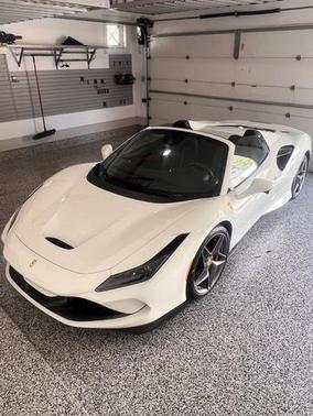 Bianco Avus 2022 Ferrari F8 Spider