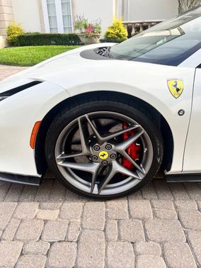 White 2022 Ferrari F8 Spider Base 2dr Convertible