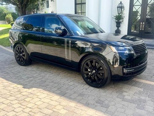2025 Land Rover Range Rover P400 SE