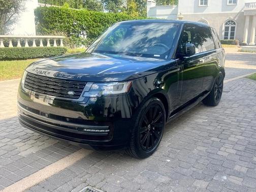 2025 Land Rover Range Rover P400 SE