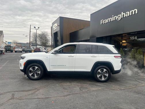 2023 Jeep Grand Cherokee 4xe Base