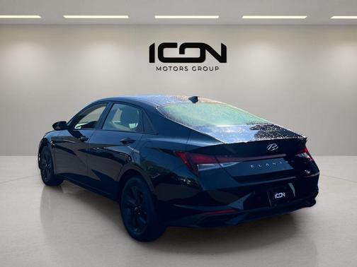 Onyx Black 2023 Hyundai ELANTRA SEL