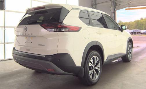 Pearl White Tricoat 2023 Nissan Rogue SV