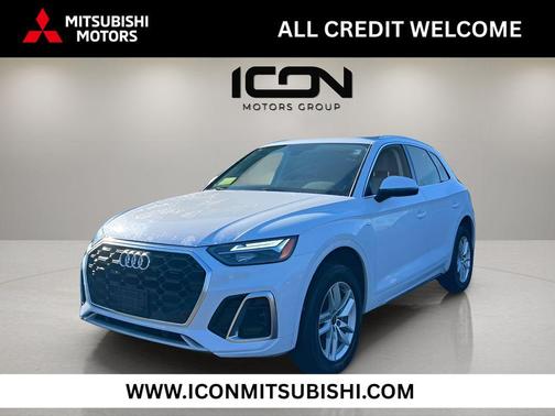 Glacier White Metallic 2022 Audi Q5 45 S line Premium
