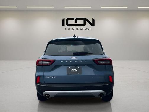 Vapor Blue Metallic 2024 Ford Escape Active