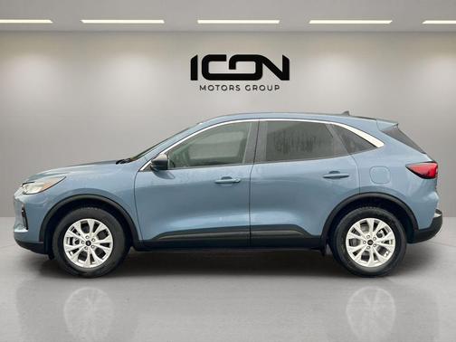 Vapor Blue Metallic 2024 Ford Escape Active
