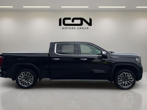 Onyx Black 2023 GMC Sierra 1500 Denali Ultimate