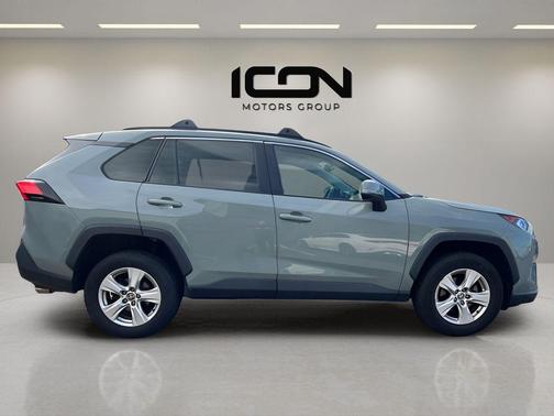 Lunar Rock 2021 Toyota RAV4 XLE