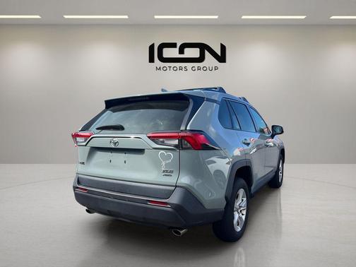 Lunar Rock 2021 Toyota RAV4 XLE