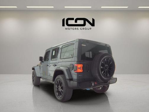 Anvil Clear Coat 2024 Jeep Wrangler 4xe Sahara