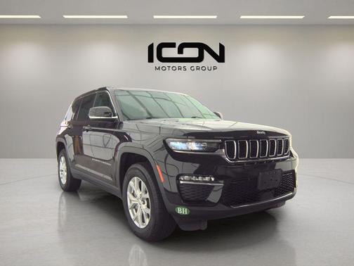 Diamond Black Crystal Pearlcoat 2023 Jeep Grand Cherokee Limited