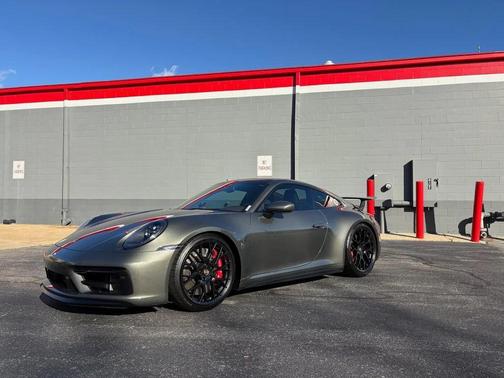 2024 Porsche 911 Carrera GTS