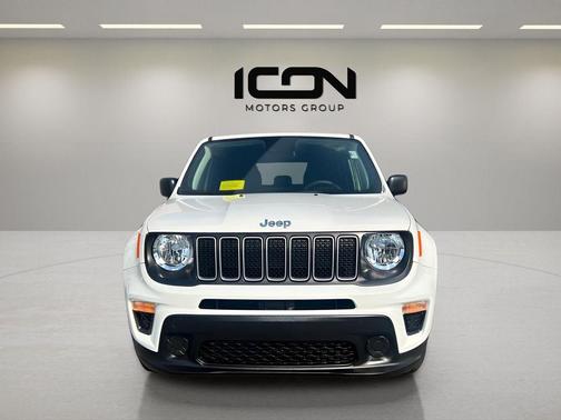 Alpine White Clearcoat 2023 Jeep Renegade Latitude