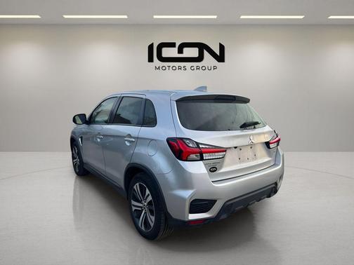 Alloy Silver Metallic 2021 Mitsubishi Outlander Sport SE