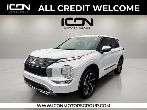 2022 Mitsubishi Outlander SE