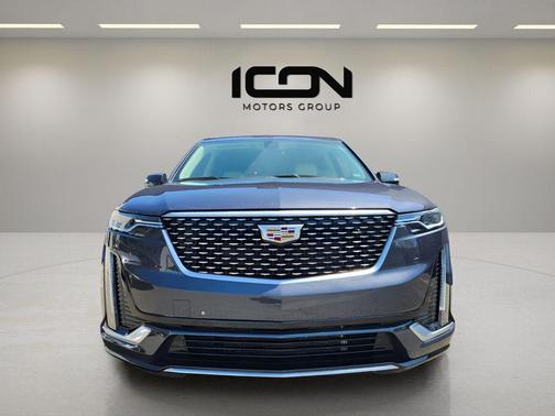 Wilder Metallic 2022 Cadillac XT6 Premium Luxury FWD
