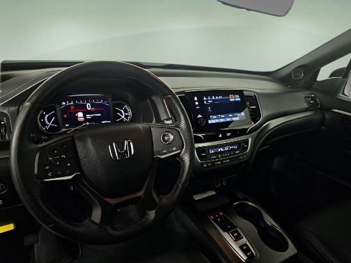 Platinum White Pearl 2023 Honda Passport AWD EX-L