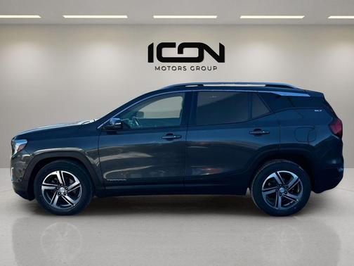 Graphite Gray Metallic 2018 GMC Terrain SLT