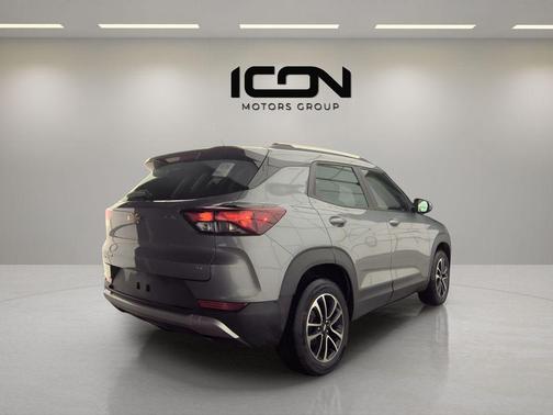 Sterling Gray Metallic 2025 Chevrolet Trailblazer LT