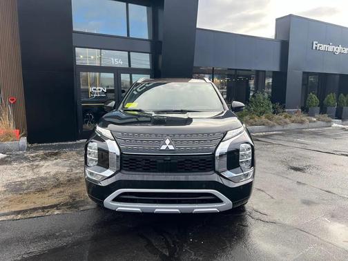 2023 Mitsubishi Outlander PHEV SEL