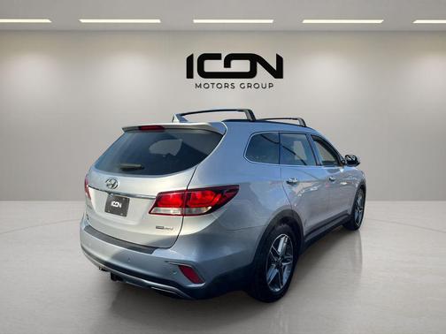 2018 Hyundai SANTA FE SE Ultimate