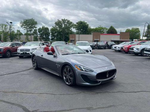 White 2015 Maserati GranTurismo MC
