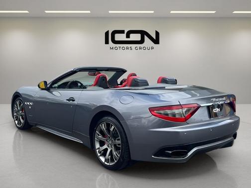 White 2015 Maserati GranTurismo MC