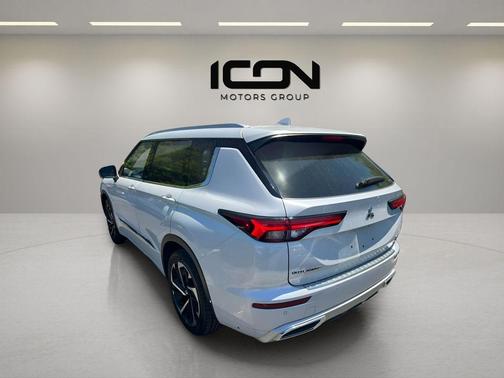 2022 Mitsubishi Outlander SEL S-AWC