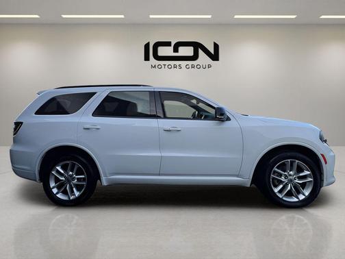 White Knuckle Clearcoat 2024 Dodge Durango GT Plus