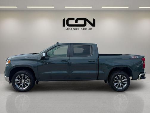 Cypress Gray 2025 Chevrolet Silverado 1500 LT