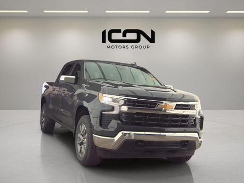 Cypress Gray 2025 Chevrolet Silverado 1500 LT