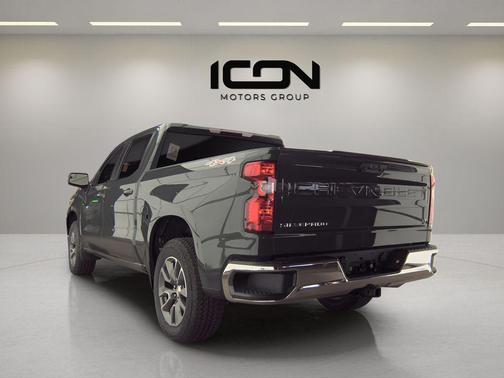 Cypress Gray 2025 Chevrolet Silverado 1500 LT