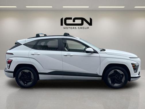 Atlas White 2024 Hyundai KONA EV SEL