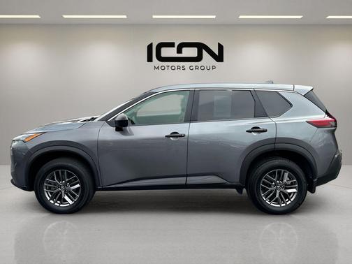 Gun Metallic 2021 Nissan Rogue S
