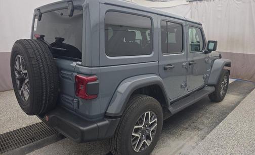 Anvil Clear Coat 2024 Jeep Wrangler 4-Door Sahara