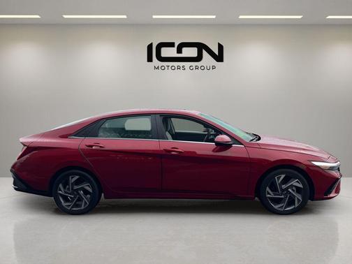 Ultimate Red 2025 Hyundai ELANTRA Limited