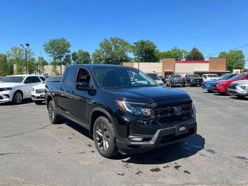 Crystal Black Pearl 2024 Honda Ridgeline RTL