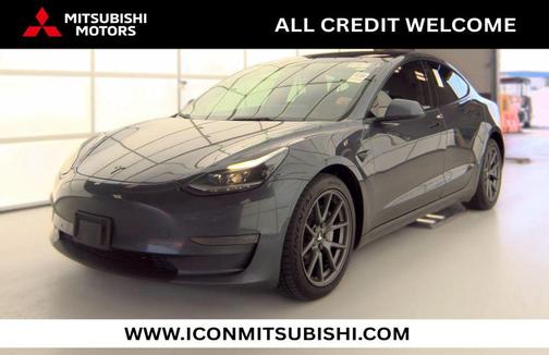Gray 2022 Tesla Model 3 Long Range