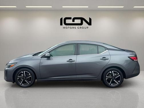 Gun Metallic 2024 Nissan Sentra SV